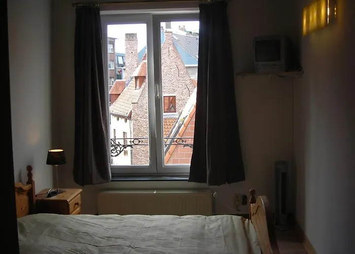 Huize Rafael فندق *