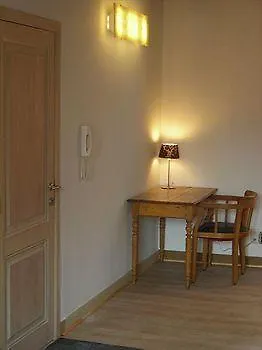 Huize Rafael فندق